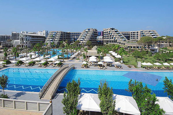 Susesi Luxury Resort Main Pool
